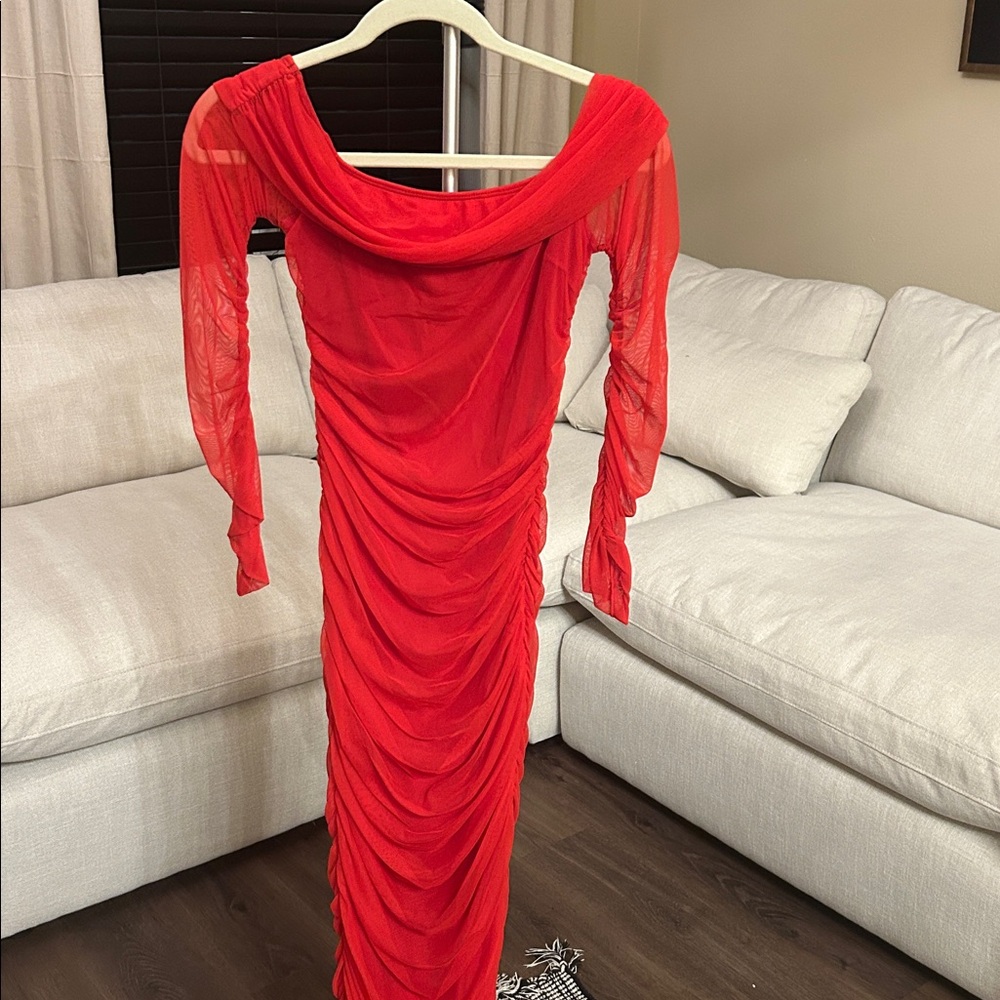 Red Ruched Dress - Picture 5 of 7